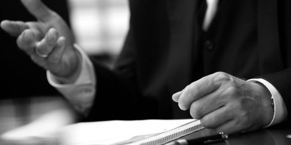 Permisos de Residencia y Trabajo / Visados / Golden Visa Getafe · Golden Visa Inversión en Bienes Inmuebles